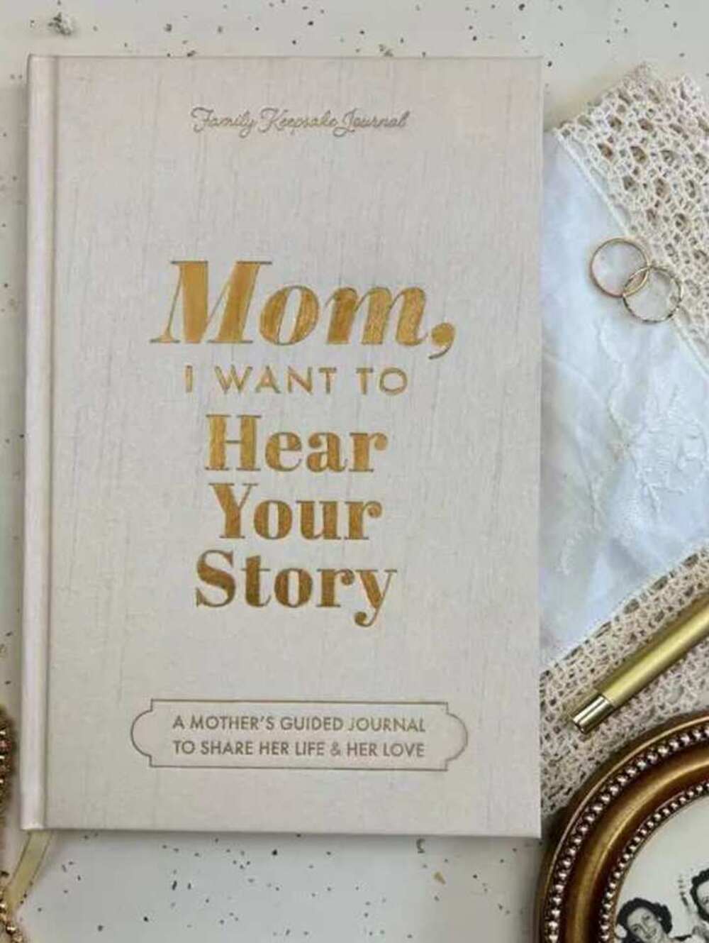 Book - Mom, I Want To Hear Your Story; Heirloom Edition Christmas Mothers Day